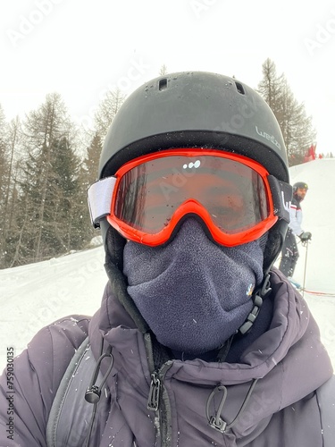 Maschera sciatore photo
