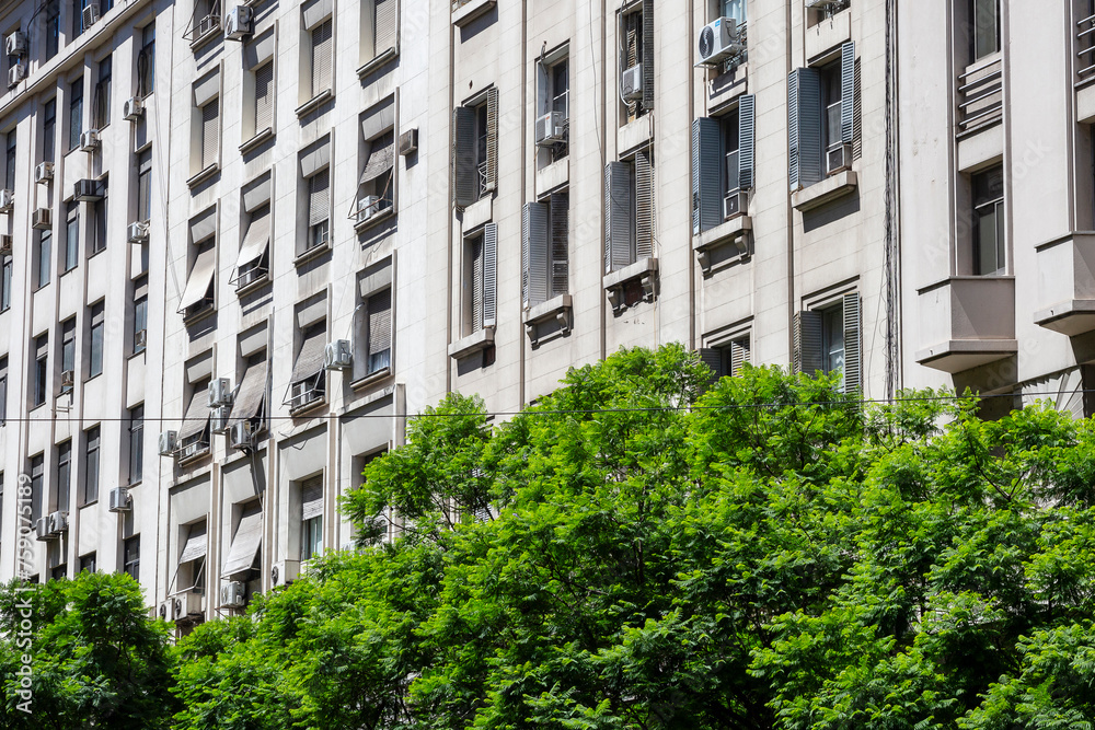 Φωτογραφία Facade of residential building in Downtown Buenos Aires, the Capital City of Arg
