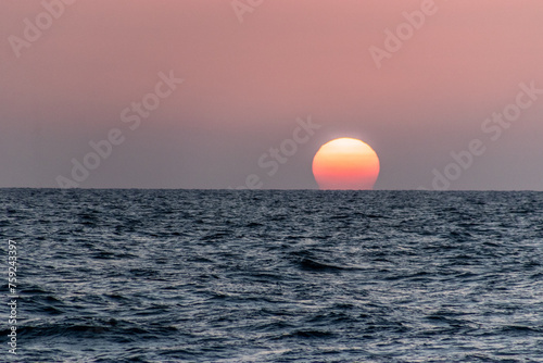 Fototapeta Naklejka Na Ścianę i Meble -  Sunset at the sea in Jeddah, Saudi Arabia