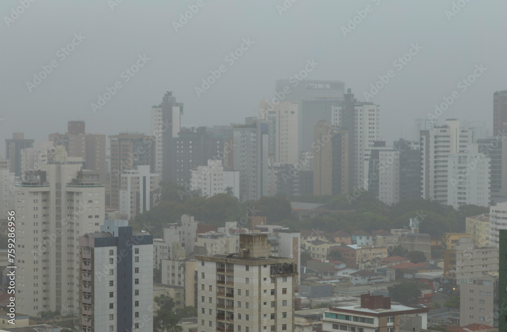 Obraz premium Foggy dawn scene in Belo Horizonte, capital of the state of Minas Gerais, Brazil
