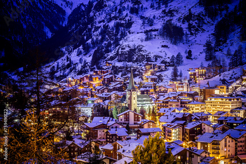 the night view of zermatt