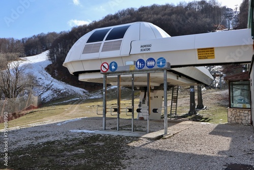 Obraz na płótnie Campitello Matese - Ingresso sciatori alla Seggiovia Del Caprio w salonie