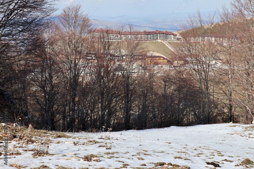 Campitello Matese - Scorcio del residence dalla pista Del Caprio
