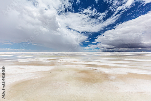 Fototapeta Naklejka Na Ścianę i Meble -  The Uyuni Salt Flat, Bolivia