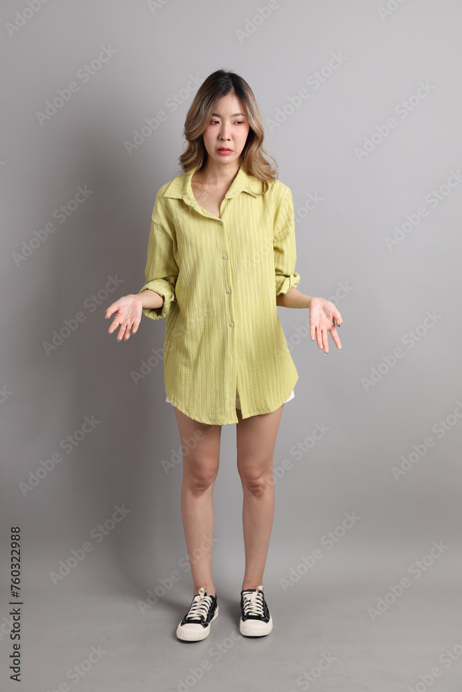 Young Asain Woman Young Asain Woman