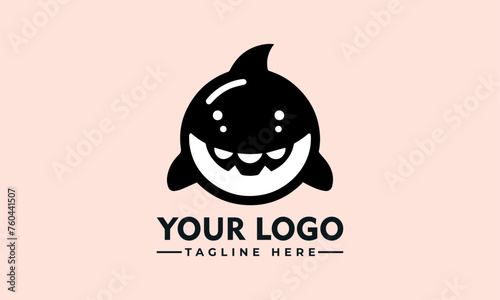 simple logo A fun and cute shark with perfect teeth photo