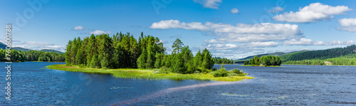 Seelandschaft im Schwedischen Lappland photo