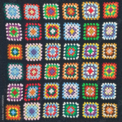 seamless pattern, vintage crochet blanket made with colorful granny squares