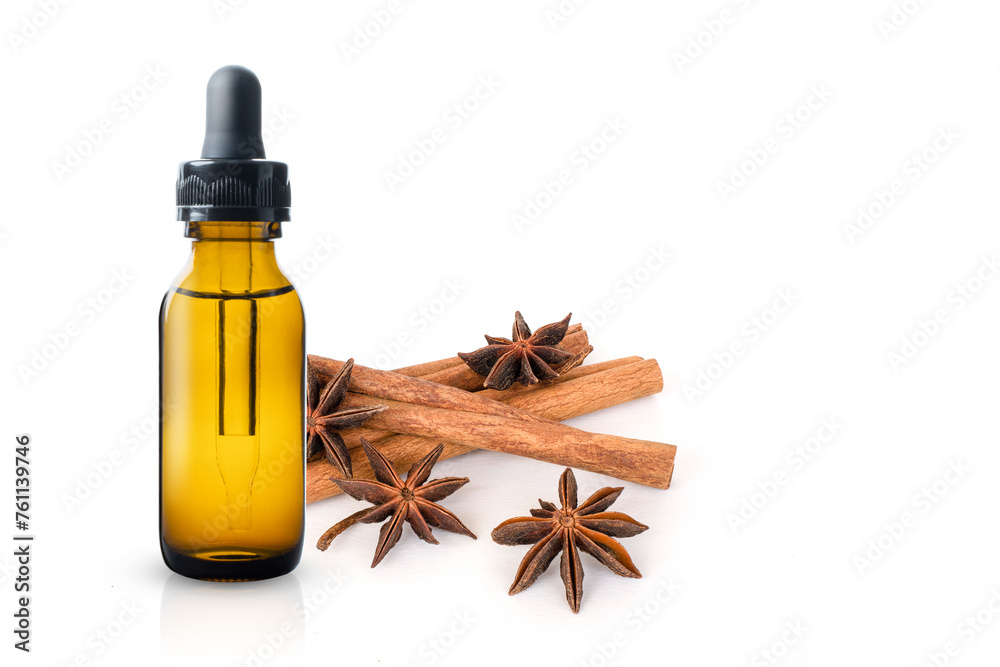 Cinnamon essential oil Cinnamon essential oil