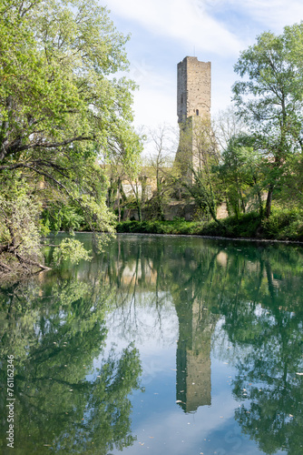 Tour médiévale de Roquemaure