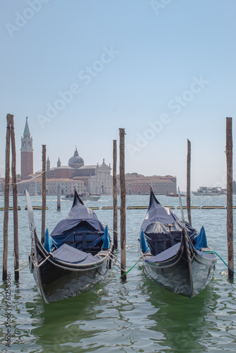 gondolas country