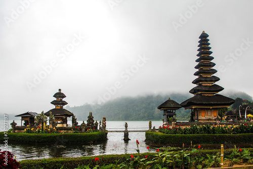 Pura ulun danu beratan bedugul  Bali  Indonesia