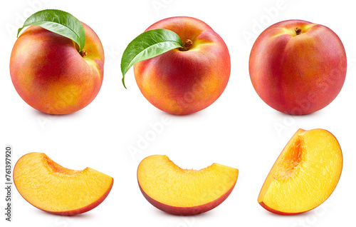 Fresh organic peach isolated © Maks Narodenko