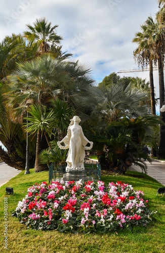 Konstfotografi The Statue of Spring on Empress Walk, promenade dedicated to the Empress of Russ