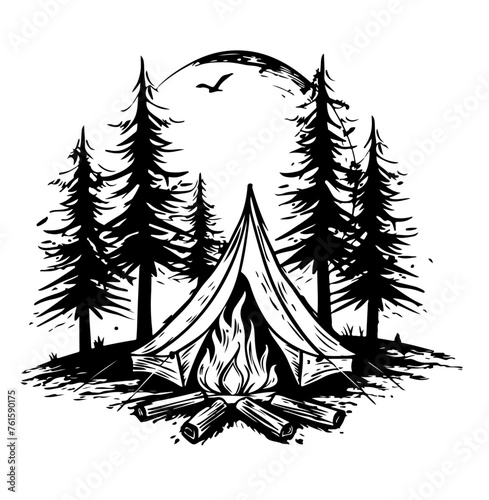 Camping Zelt Outdoor Logo Wald Bäume Silhouette Zelten Vektor © THM