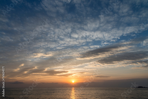 View of the sunrise over the sea © 안구정화