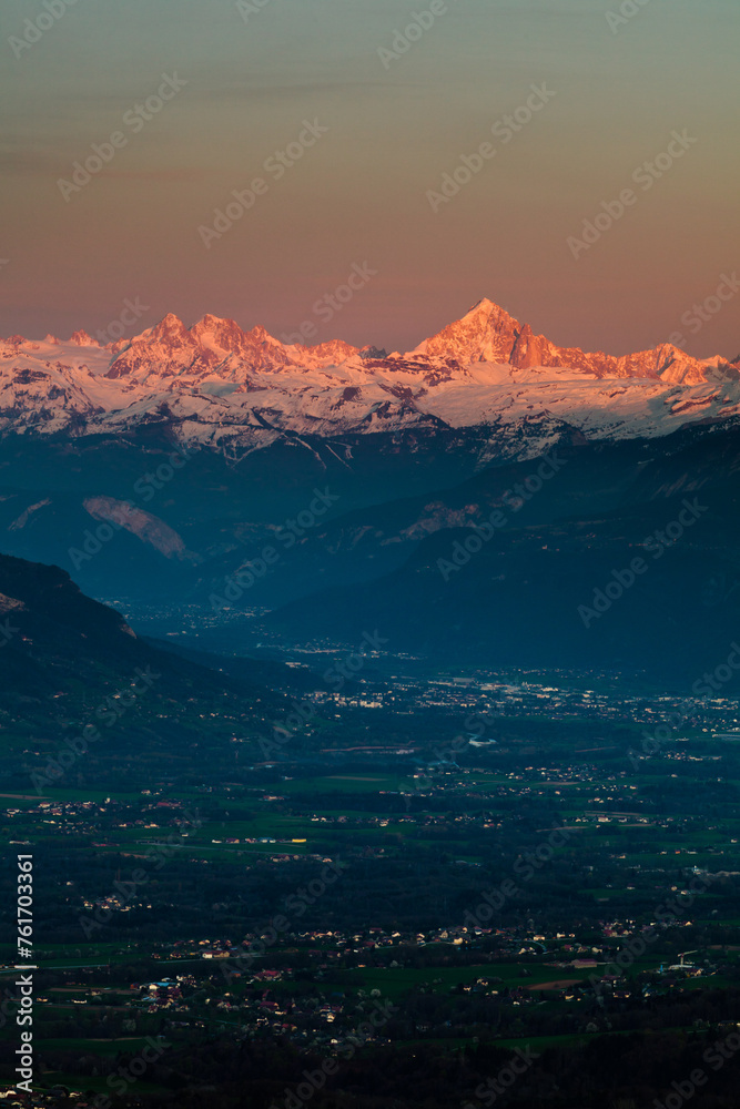 Fototapeta premium Massif du mont blanc