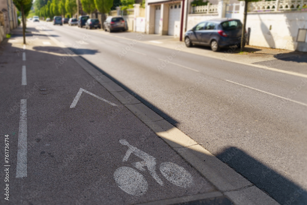 Obraz premium Bike Lane Alongside Urban Street