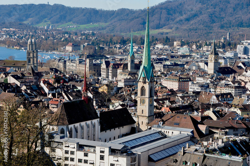 Die Aussicht über die Altstadt von Zürich von der ETH-Dachterasse. The panoramic view of the old town of Zürich-City from the ETH-lounge. photo