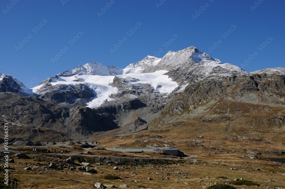 Bernina Hospitz.: Malerische Gebirgslandschaft. Panoramic swiss mountain landscape