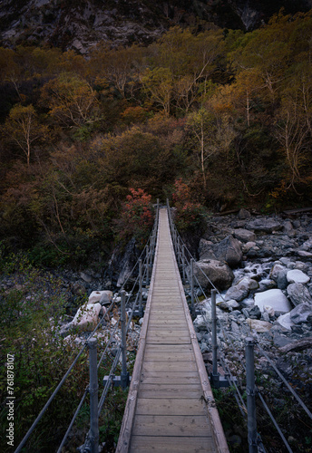 Bridge crossing - Kamikochi, Japan (Autumn)