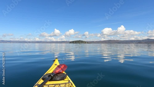 In kayak sul lago di Bolsena photo