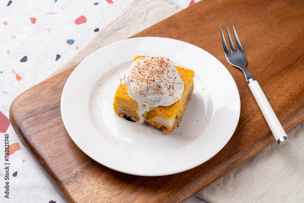 Cafe, coffee, egg, bacon, sandwich, toast, fruit, vegetable, clam chowder, soup, bread, cream, latte, sweet pumpkin, chalice, crumble, black sesame, latte, gingerblanc, Cafe, coffee, egg, bacon, sandwich, toast, fruit, vegetable, clam chowder, soup, bread, cream, latte, sweet pumpkin, chalice, crumble, black sesame, latte, gingerblanc,