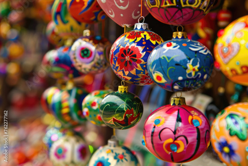 Vibrant and colorful Mexican ornaments © Veniamin Kraskov
