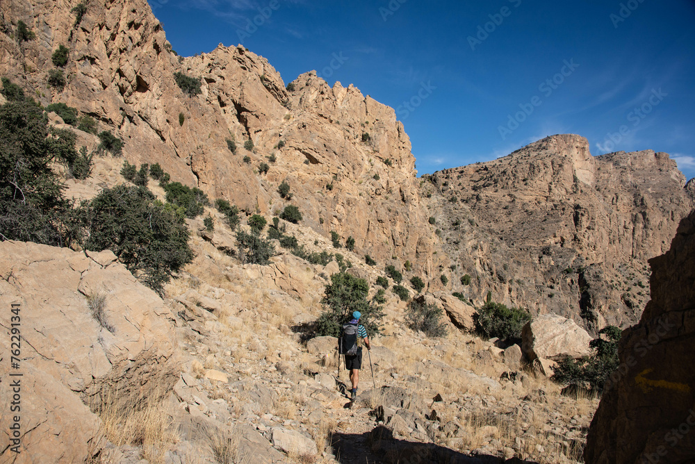 Downclimbing the Hadash-Wakan route in the Western Hajar Mountains, Wakan, Oman Downclimbing the Hadash-Wakan route in the Western Hajar Mountains, Wakan, Oman