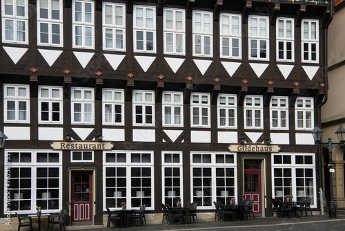 Das Gildehaus in Hildesheim ist eines der imposanten historischen Gebäude am Markt von Hildesheim photo