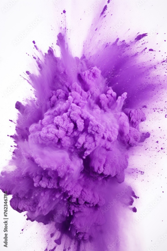 Naklejka premium A vibrant purple powder cloud in the air, perfect for dynamic and colorful designs