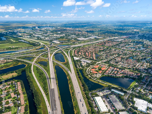 aerial view highway interception I-595