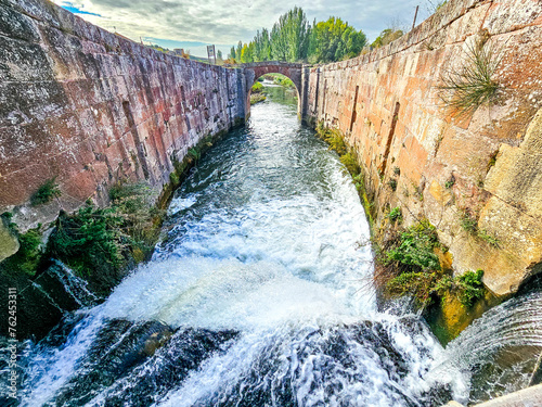 Lock number 1 of the Canal de Castilla, Palencia province