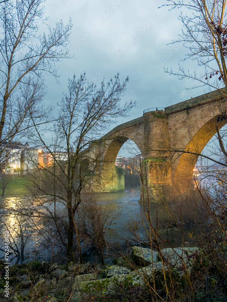 Fototapeta premium Timeless Span: The Old Bridge at Dusk