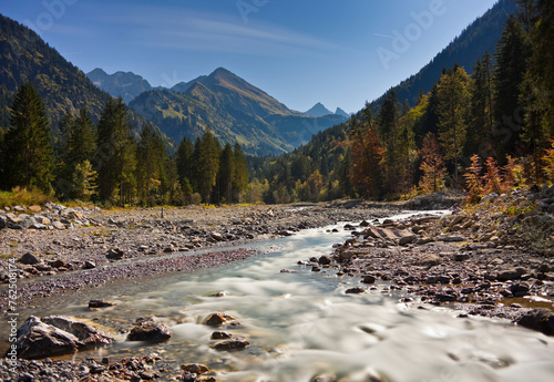 Deutschland, Bayern, Allgäu, Spielmannsau, Berge, Bach photo