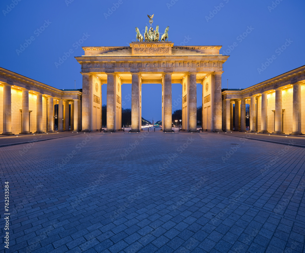 Deutschland, Berlin, Pariser Platz, Brandenburger Tor,