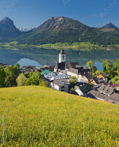 St. Wolfgang am Wolfgangsee, Kirchturm, Sparber, Bleckwand, Osterhorn, Salzkammergut, Oberösterreich, Österreich photo