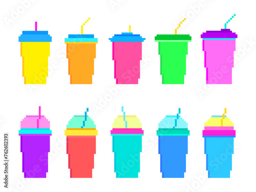 Plastic and paper cups in pixel art style isolated on a white background. Pixel icons of paper glasses with carbonated soft drinks. 8-bit smoothie glass with straw. Vector illustration