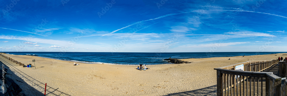 Fototapeta premium Late winter panorama at the Jersey Shore