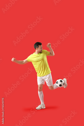 Portrait of male football p...