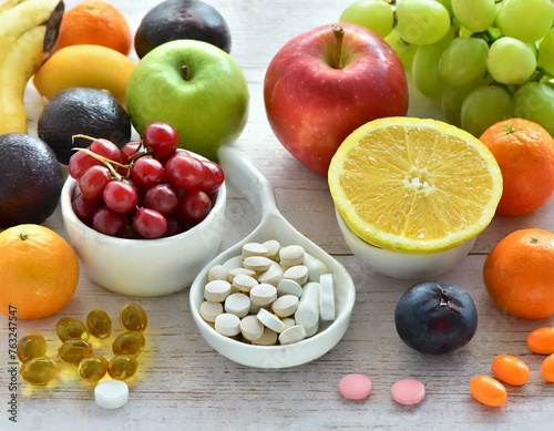 Obst und Medikamente