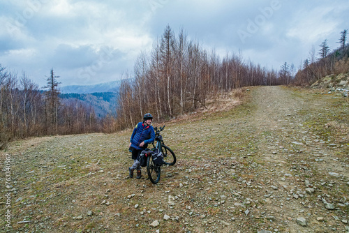 wycieczka rowerowa w górach
