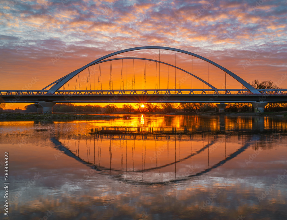 Golden hour sunrise at the bridge 