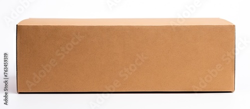 A brown cardboard box on a white background © Ilgun