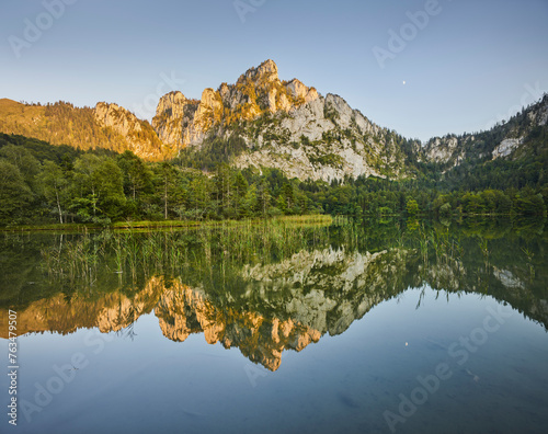 Laudachsee  Katzenstein  Ober  sterreich    sterreich