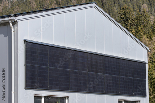 solar_facade