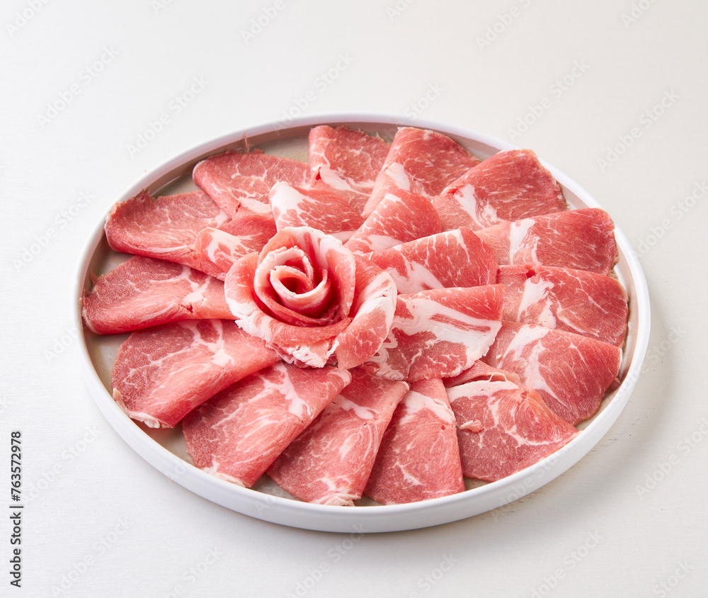 A wide variety of delicious, appetizing menus in the restaurant, presented in a simple, warm and healthy manner. A wide variety of delicious, appetizing menus in the restaurant, presented in a simple, warm and healthy manner.