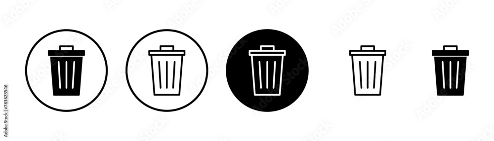 Trash icon vector isolated on white background. trash can icon. Delete icon vector - obrazy, fototapety, plakaty 