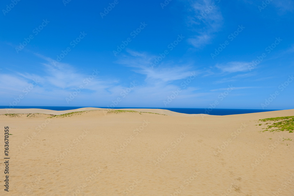 鳥取砂丘と青空
