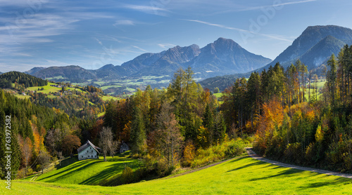 Blick auf die Haller Mauer nahe Vorderstoder, Oberösterreich, Österreich photo